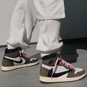 Meet your Posher, Ashton